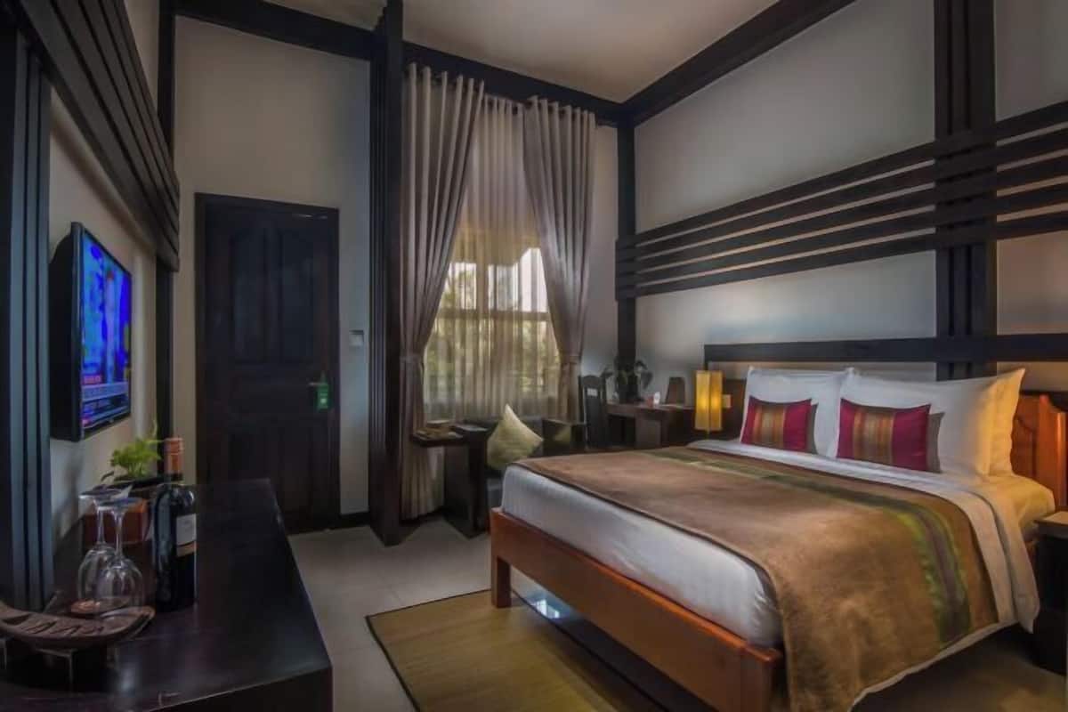 1 bedroom, minibar, in-room safe, individually decorated