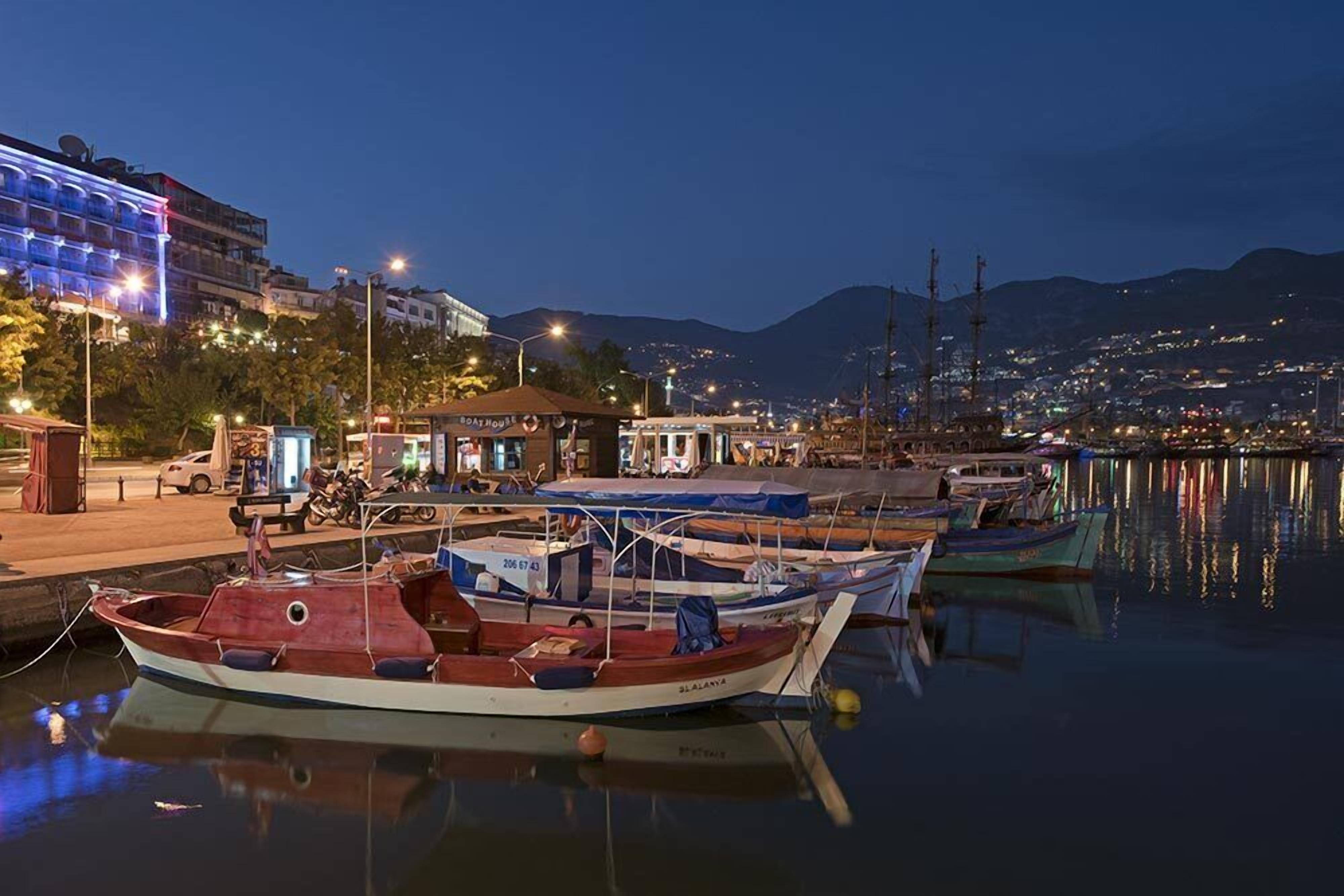 Photo - Oba Time Hotel