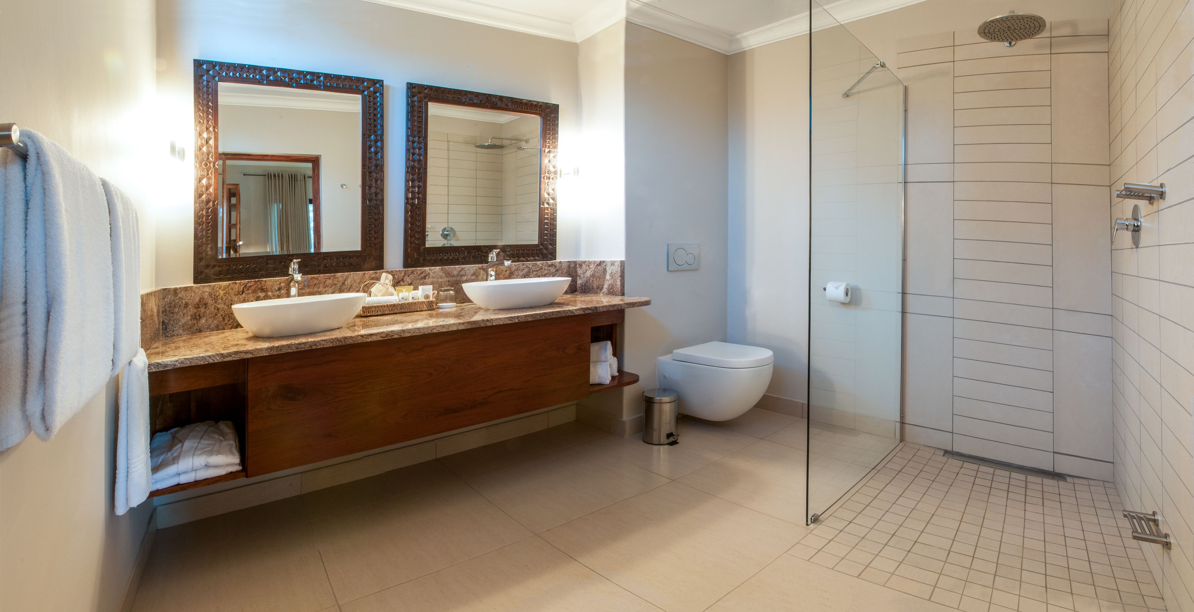 separate bathtub and shower, free toiletries, hair dryer, towels