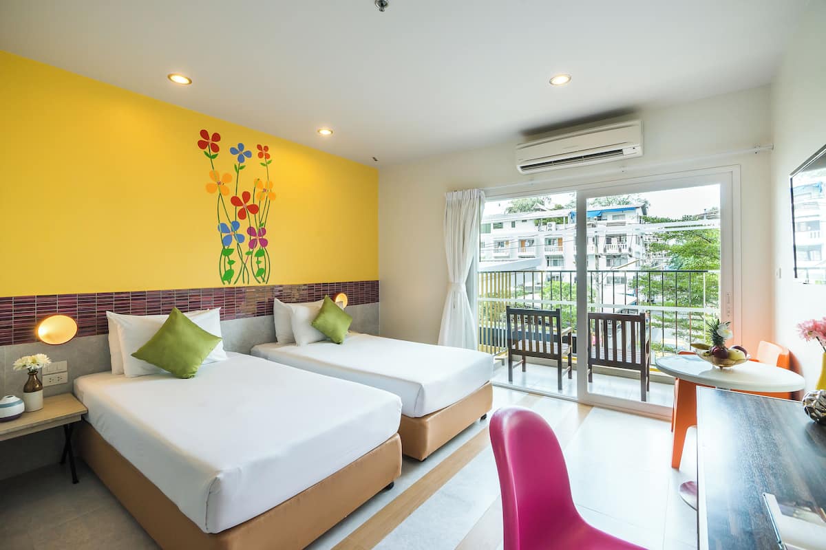 Deluxe Extra Room | In-room safe, desk, laptop workspace, free WiFi