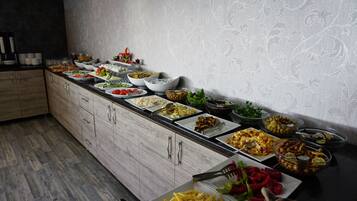 Petit déjeuner buffet compris tous les jours