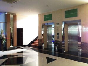 Interior - August Suites (Pattaya)