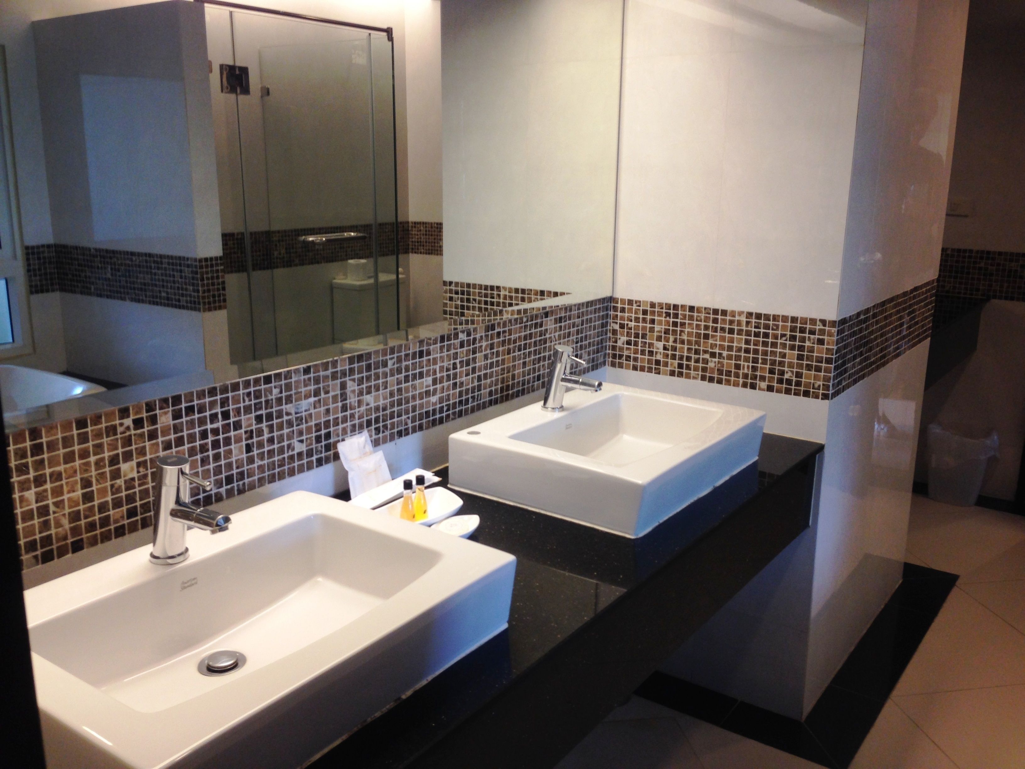 family room | bathroom sink