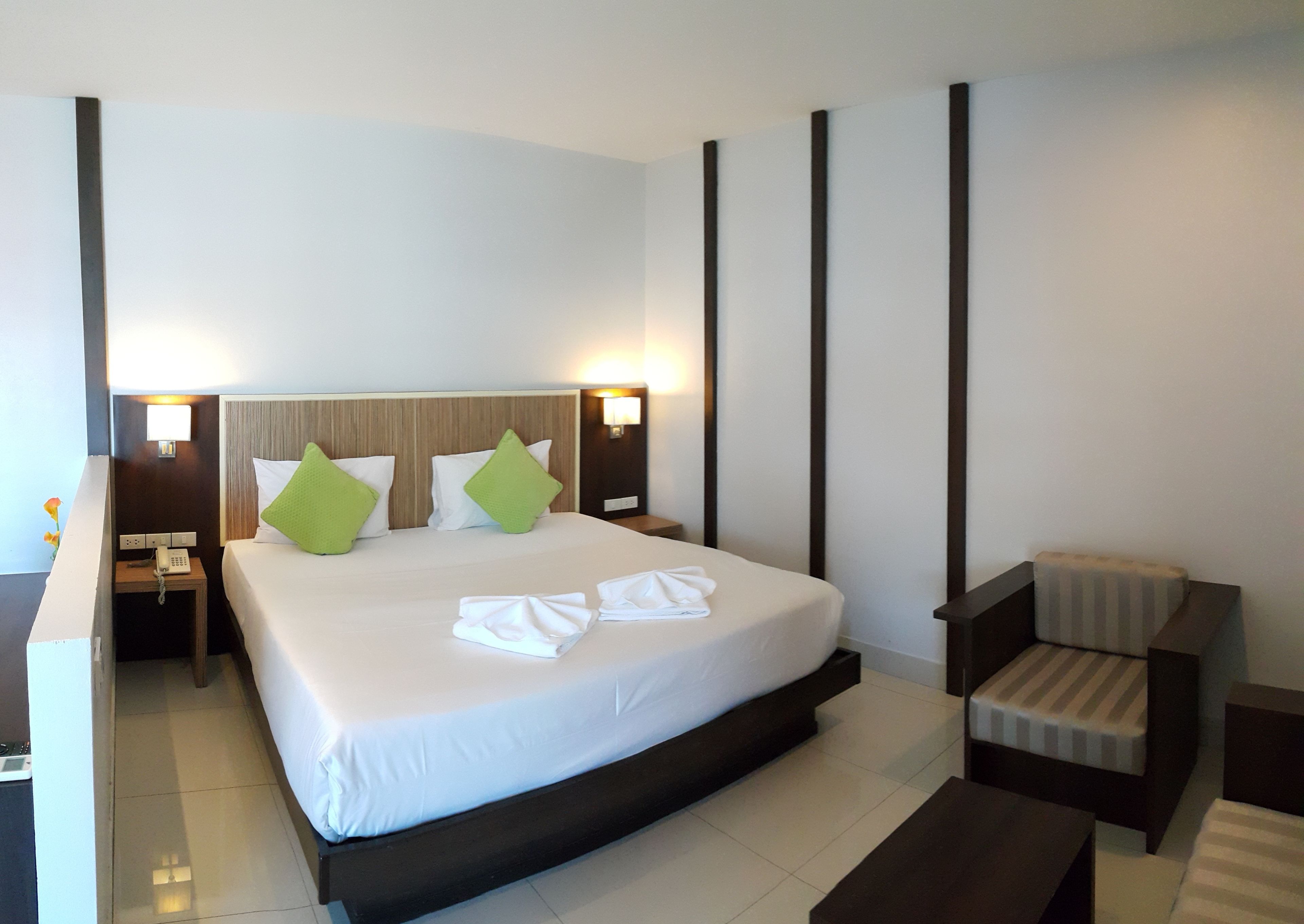 In-room safe, desk, blackout drapes, free WiFi