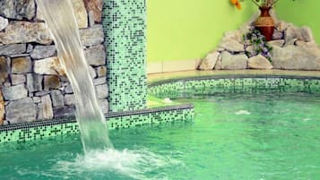 Indoor pool, pool loungers