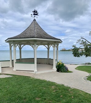 Point of interest - The Red Coat Bed & Breakfast (Niagara-on-the-Lake)