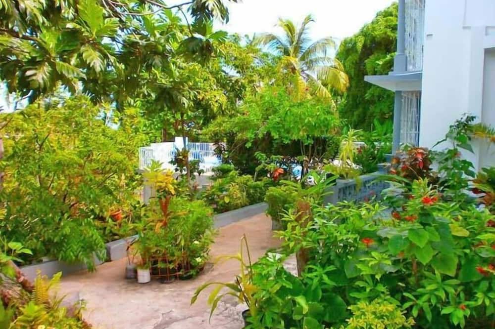 Palm View Guesthouse and Conference Centre