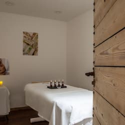 Sauna, tina de hidromasaje y baño turco o hammam