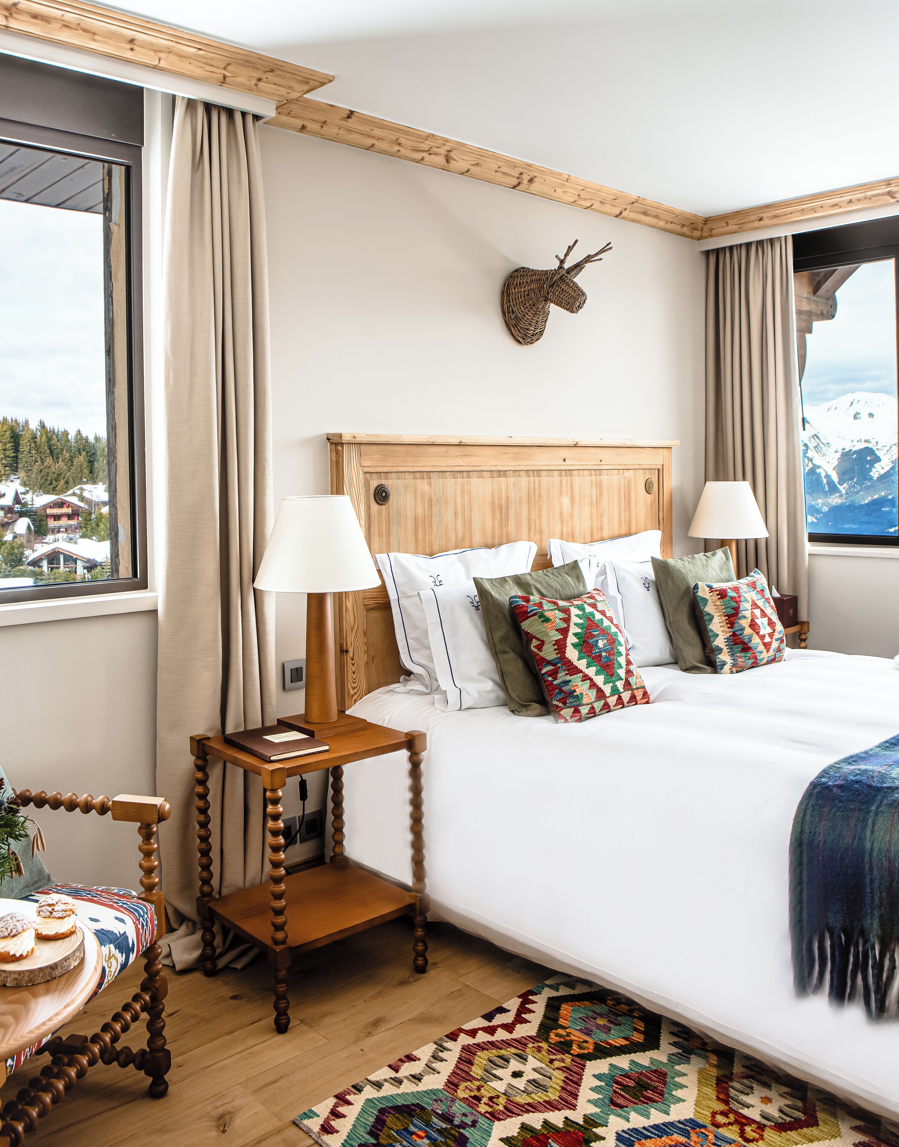 Deluxe Double Room | Premium bedding, minibar, in-room safe, blackout drapes