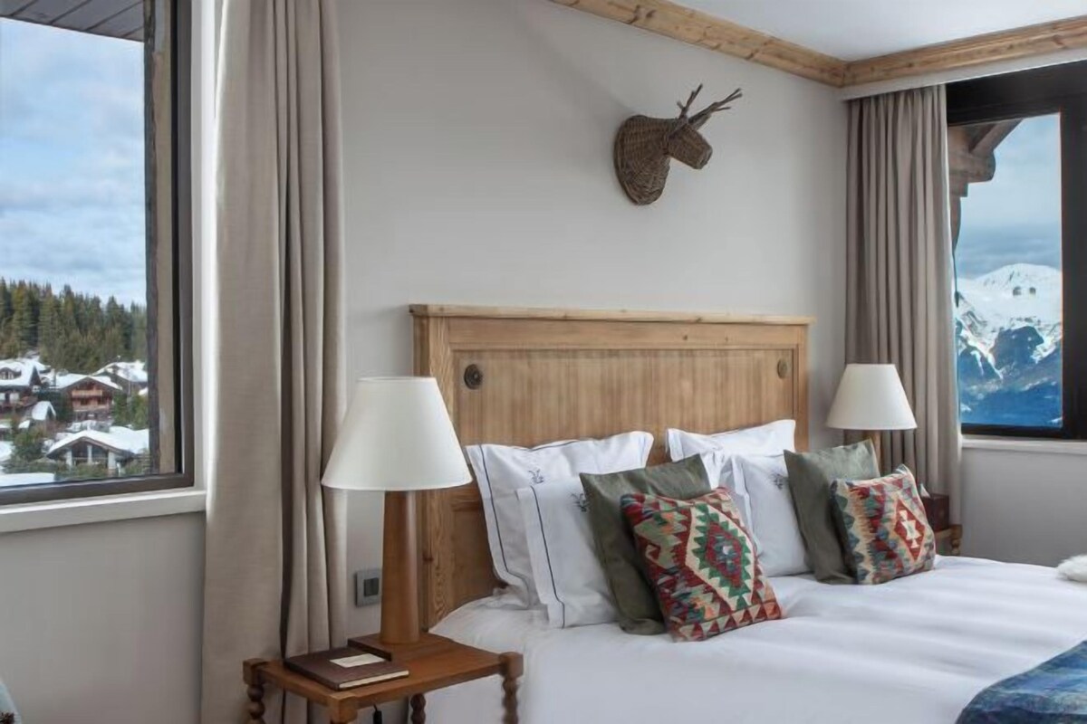 Ropa de cama de alta calidad y minibar 