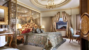 Grand Deluxe Room with Golden Horn View | Rúmföt af bestu gerð, ókeypis drykkir á míníbar, öryggishólf í herbergi