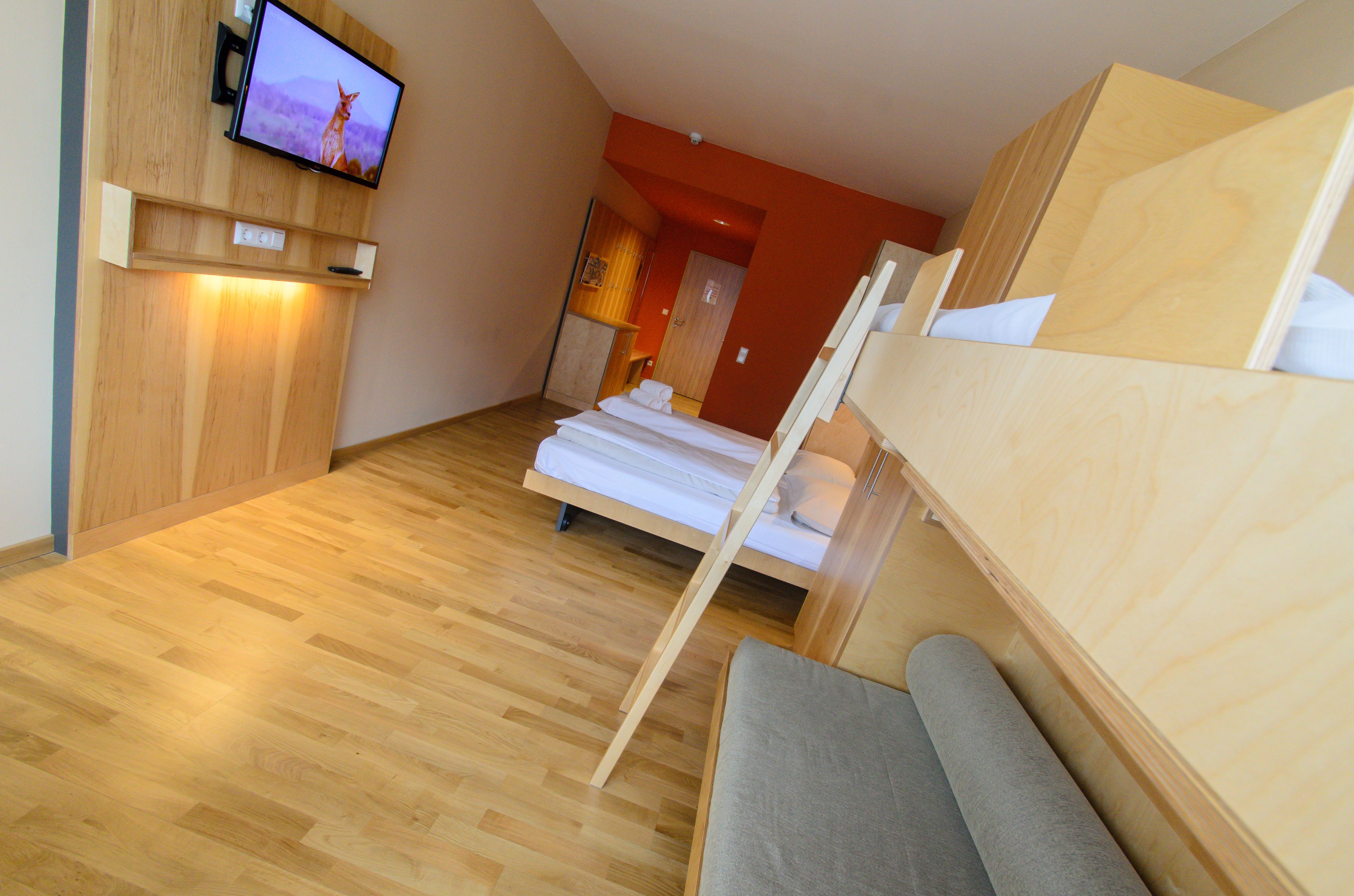 in-room safe, individually decorated, individually furnished, desk