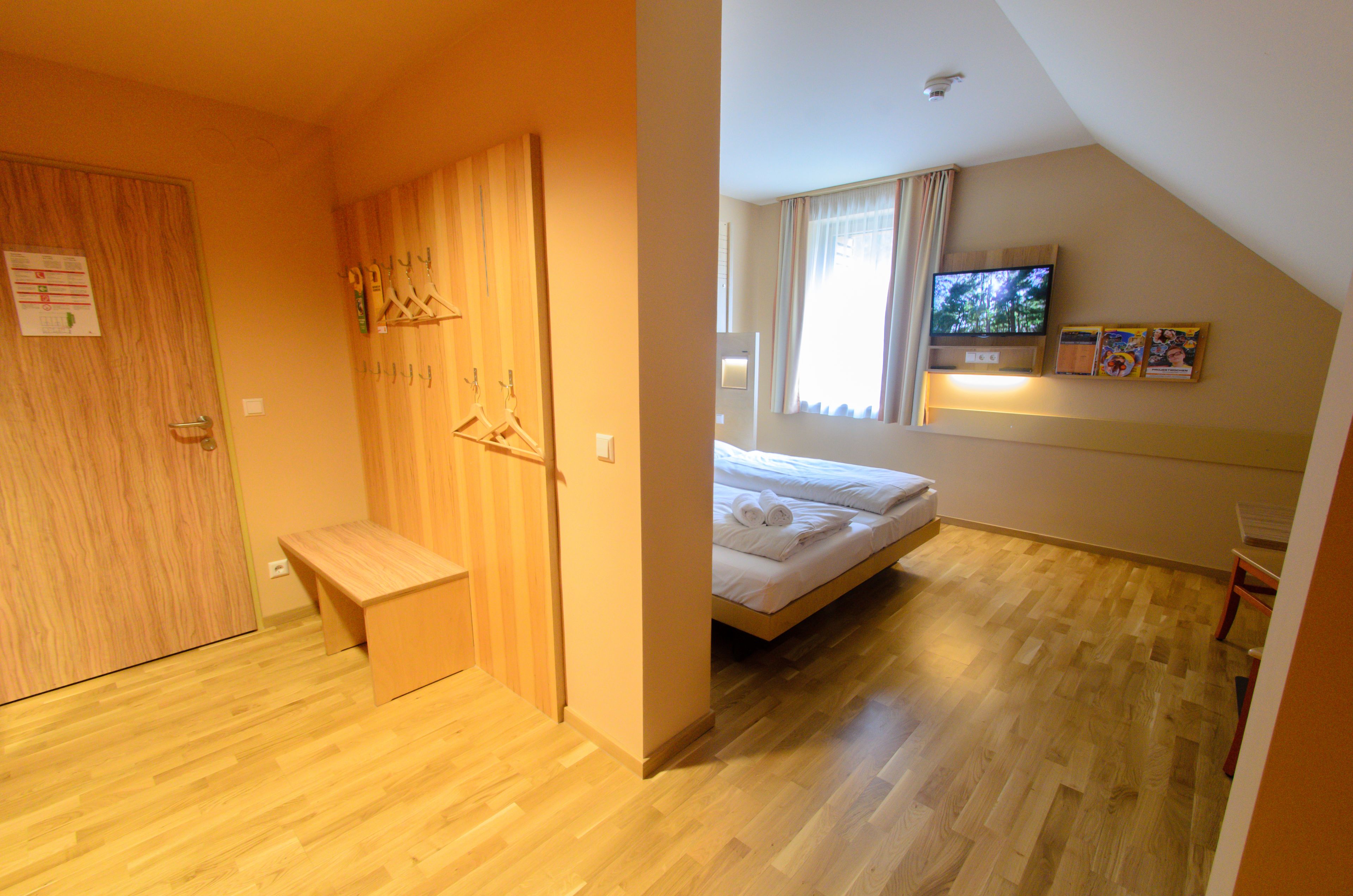 in-room safe, individually decorated, individually furnished, desk