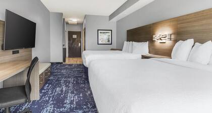 Best Western Plus Fort Worth Forest Hill Inn & Suites