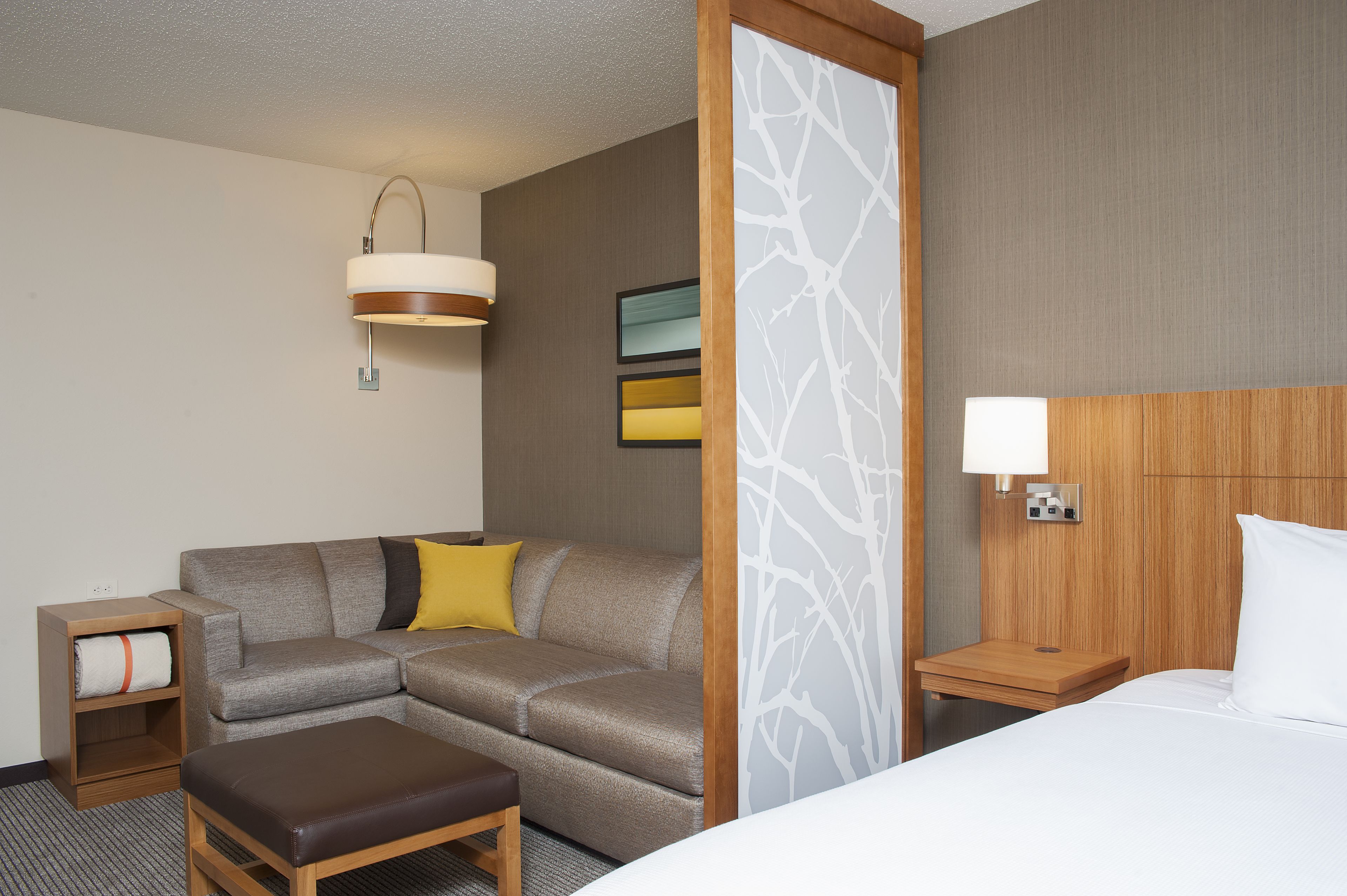 premium bedding, down duvets, pillow-top beds, desk