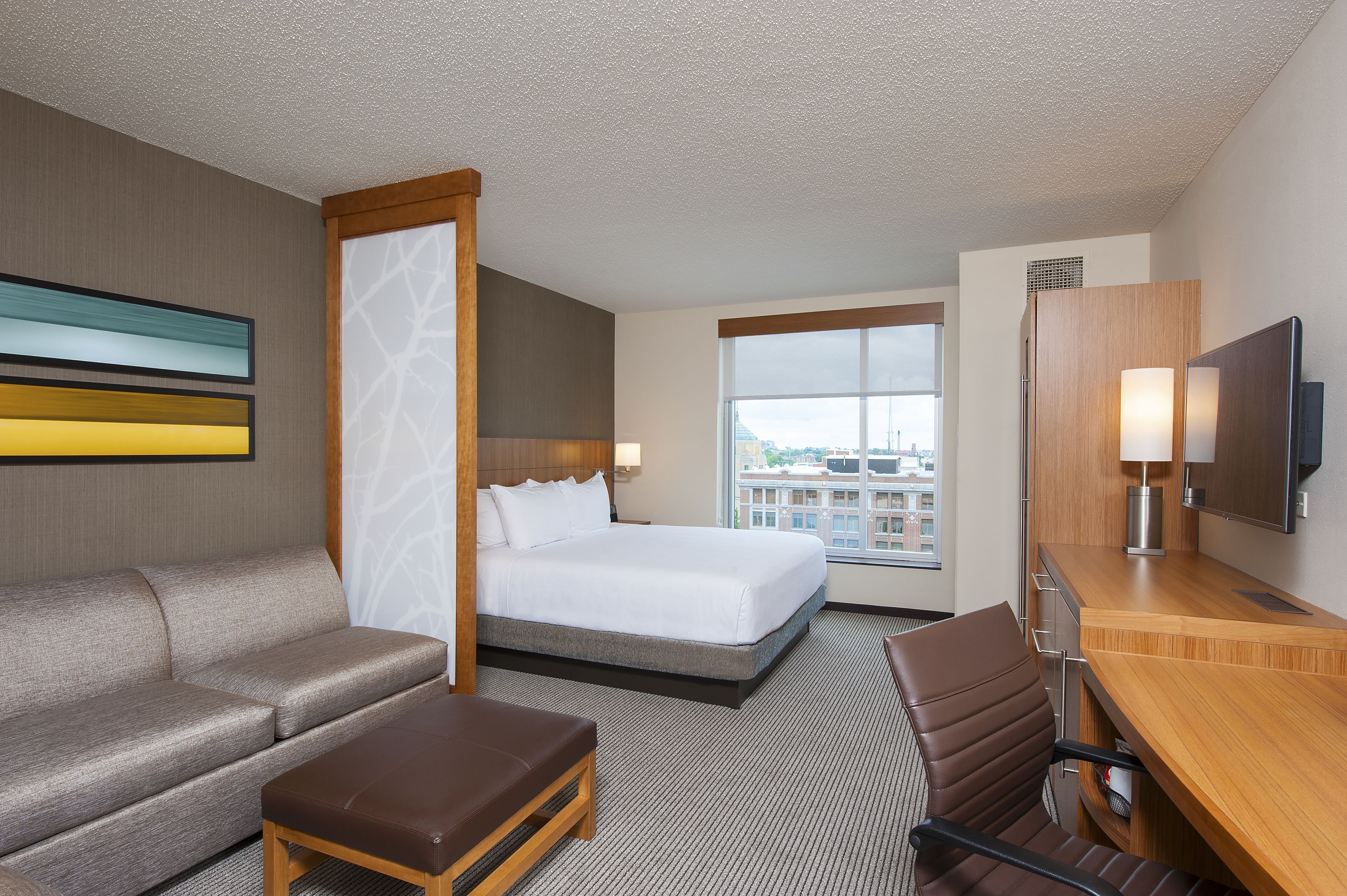 Premium bedding, down duvets, pillow-top beds, desk