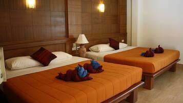 Family Bungalow | In-room safe, blackout drapes, rollaway beds, free WiFi