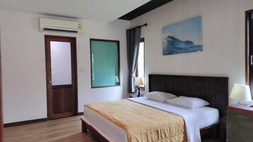 Family Suite Villa | In-room safe, blackout drapes, rollaway beds, free WiFi