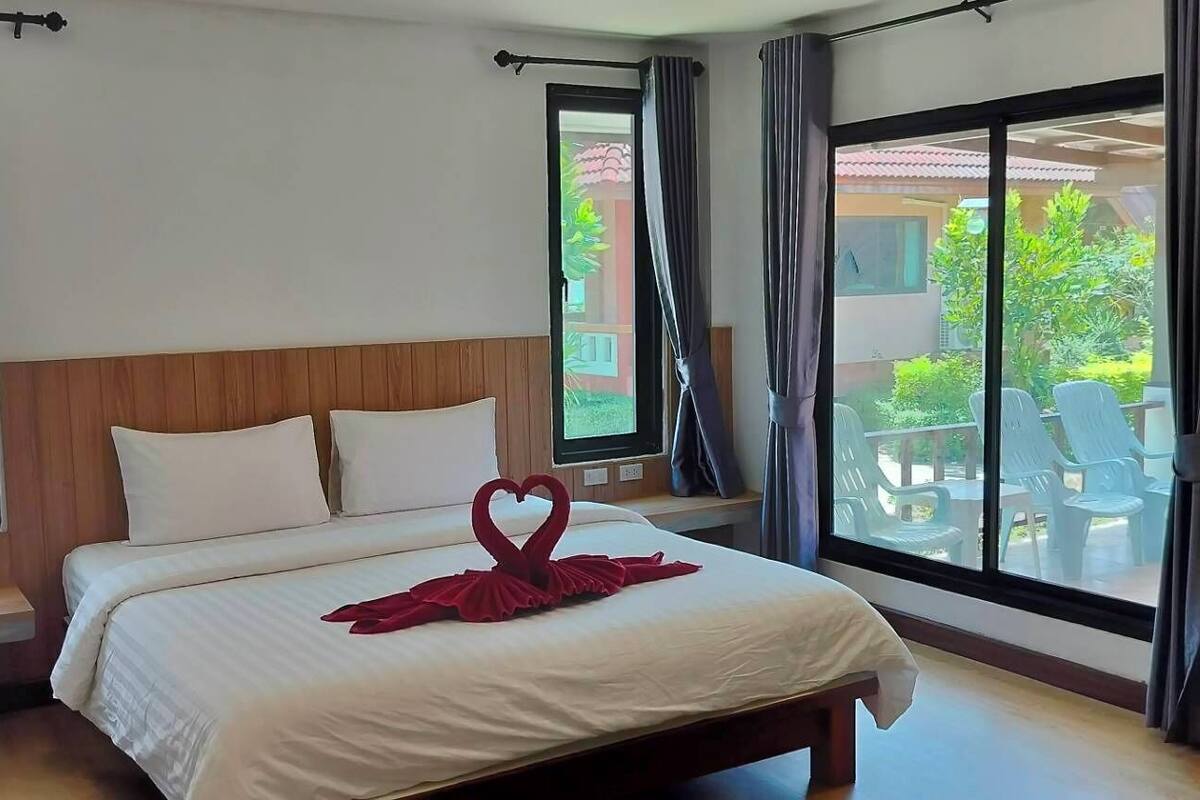 Premier Suite Bungalow | 房內夾萬、遮光窗簾/窗簾、摺床/加床 (收費)、免費 Wi-Fi