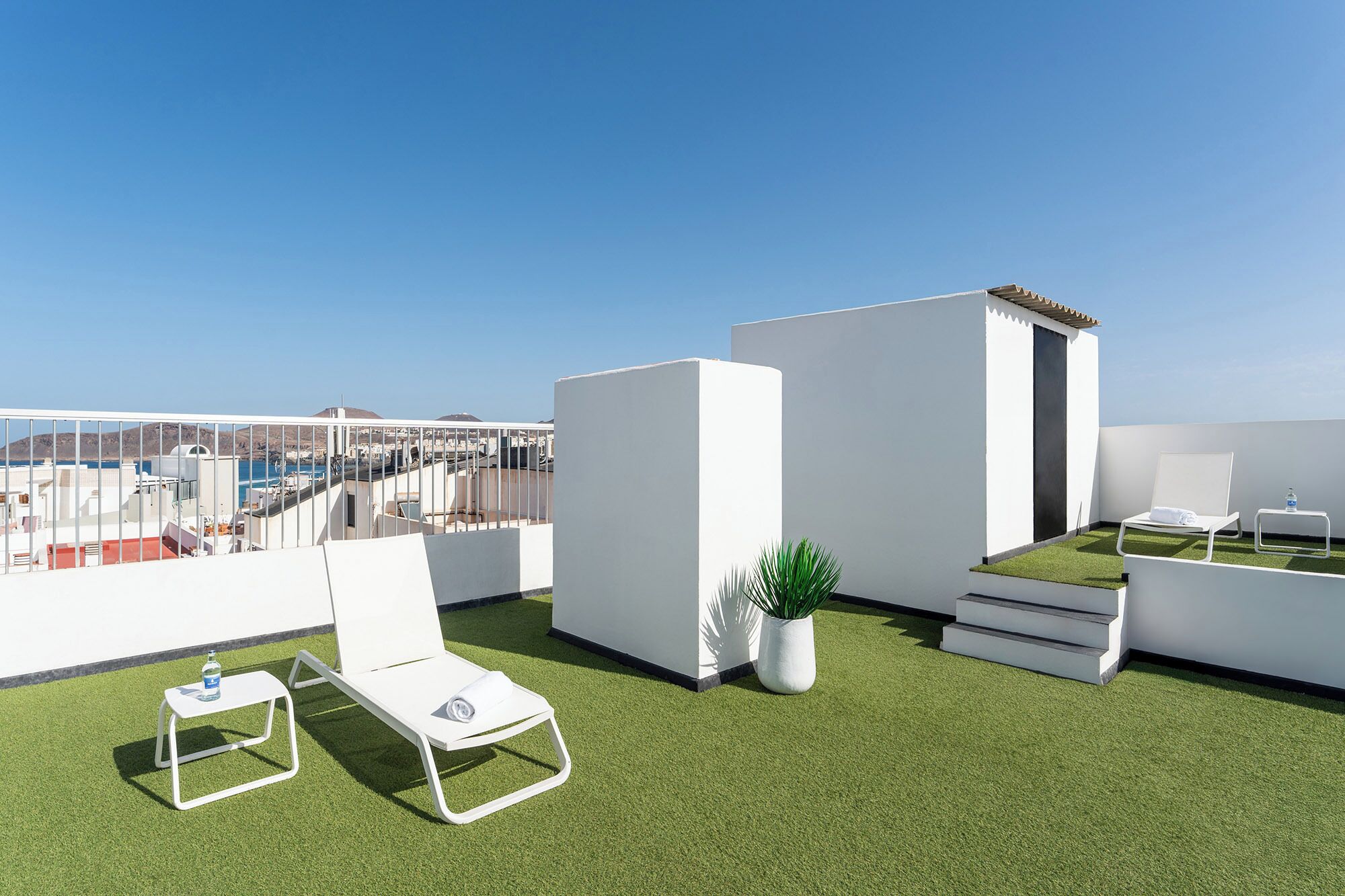 Sundeck