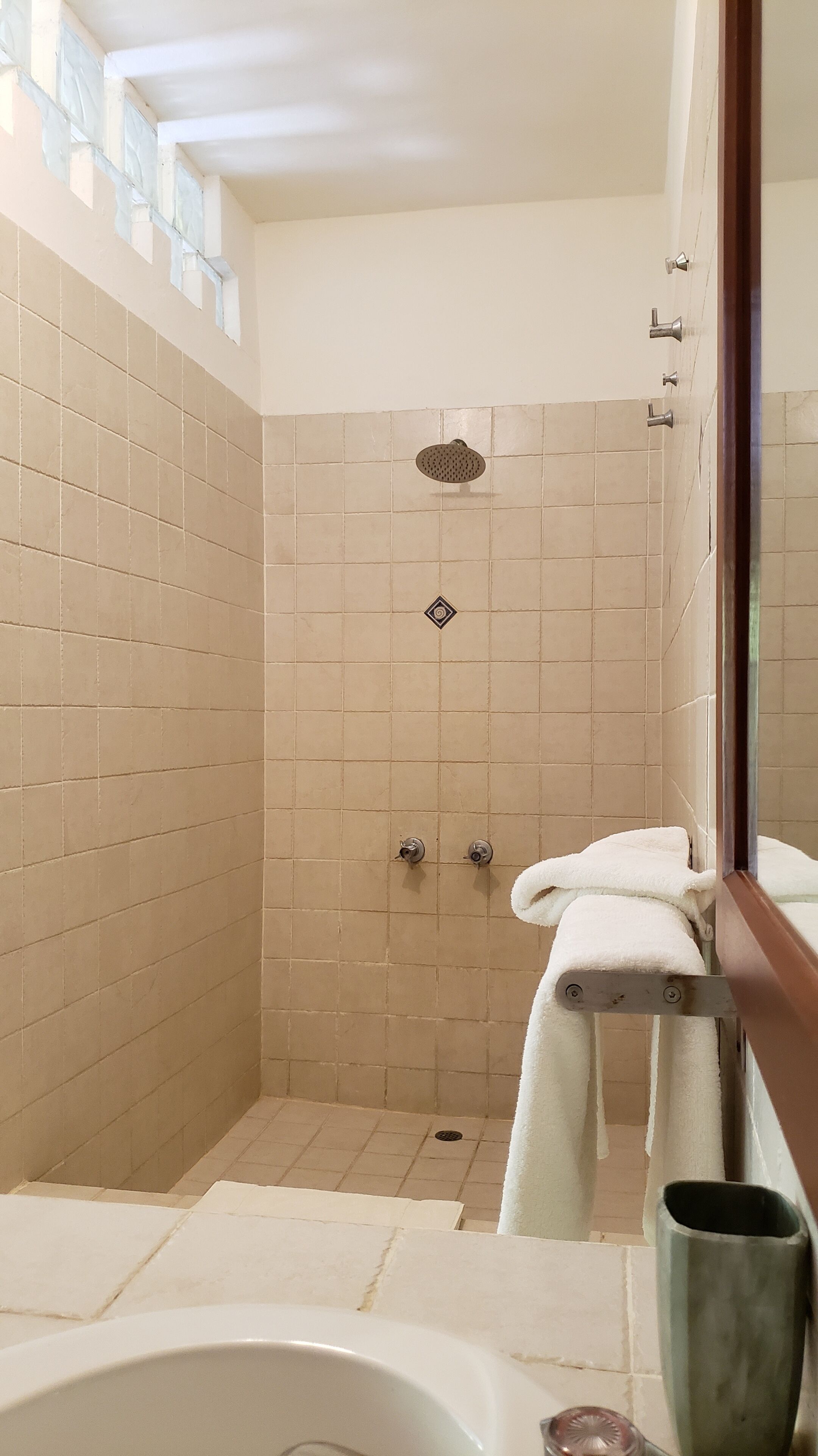 Photo - Sunrise Club Hotel