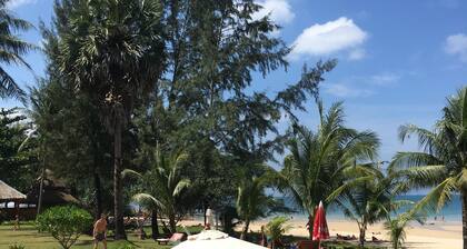 Good Days Lanta Beach Resort