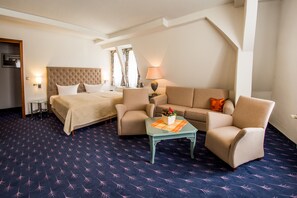 Ropa de cama hipoalergénica y minibar 