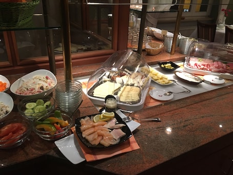 Buffet. Hotel Fürsteneck