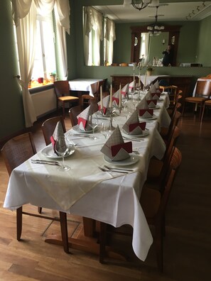 Daily buffet breakfast (EUR 10.00 per person)