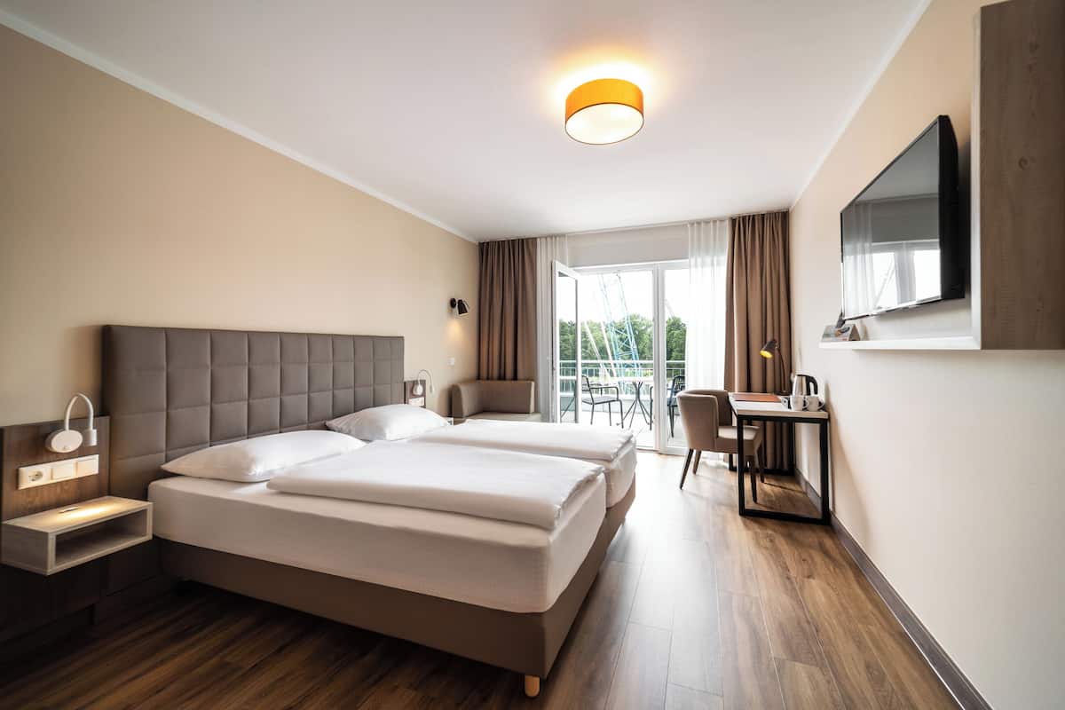 低過敏寢具、迷你吧、客房內保險箱、書桌