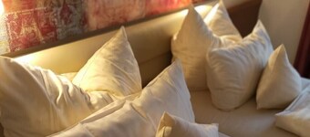 Arador-City Hotel