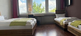 AMH Airport-Messe-Hotel