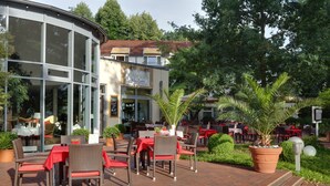 Outdoor dining - HansenS Haus am Meer (Bad Zwischenahn)