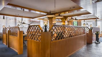 Tägliches inbegriffenes Frühstücksbuffet