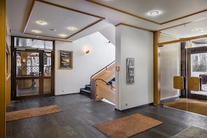 Lobby - Hotel Strohgäu (Korntal-Munchigan)