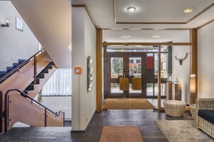 Mostrador de check-in y check-out