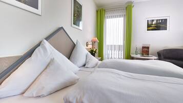 Double Room (SparZeit) | Courtyard view