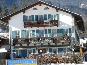 Exterior - Hotel Gasthof Jachenau (Jachenau)