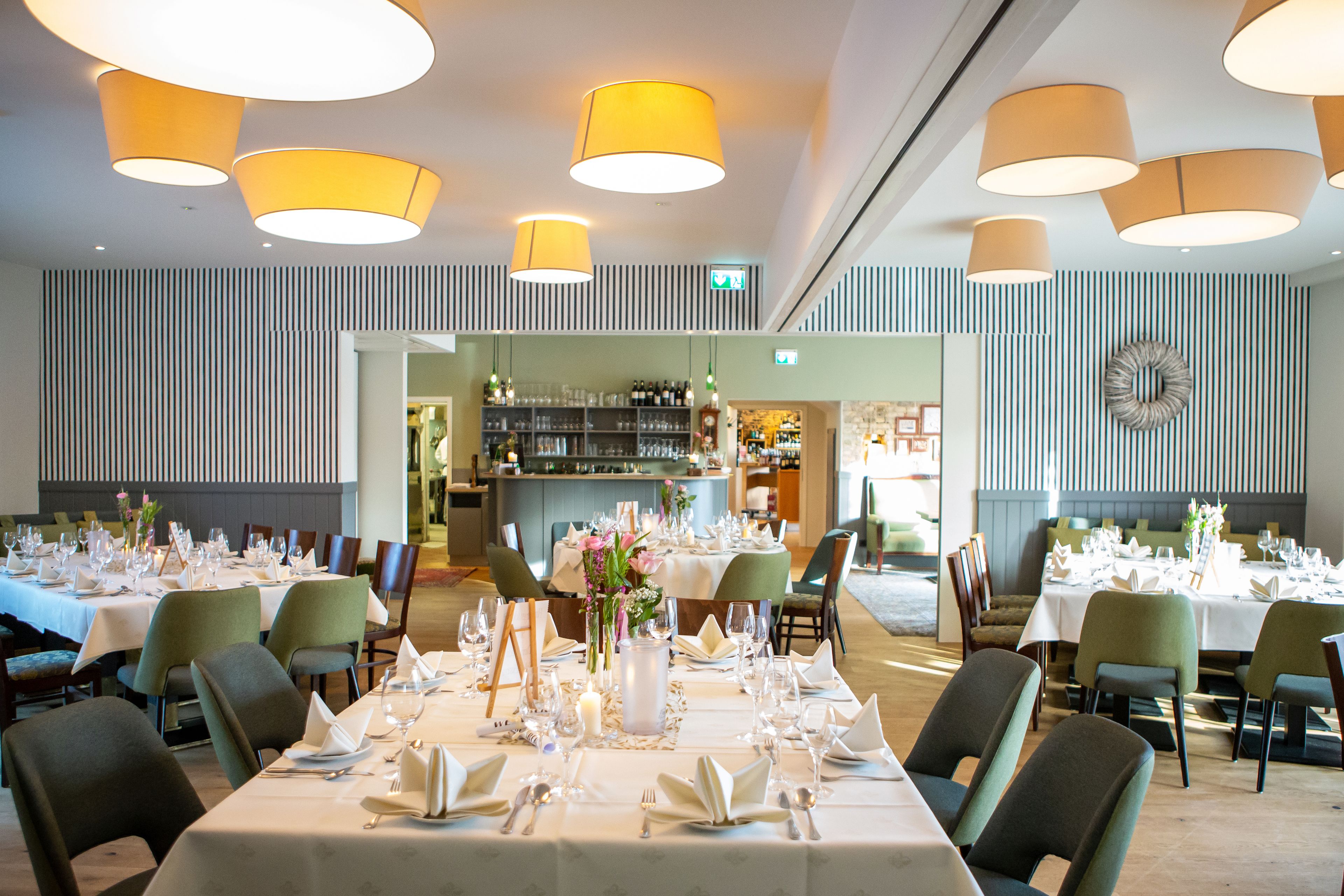 lunch and dinner served, regional cuisine