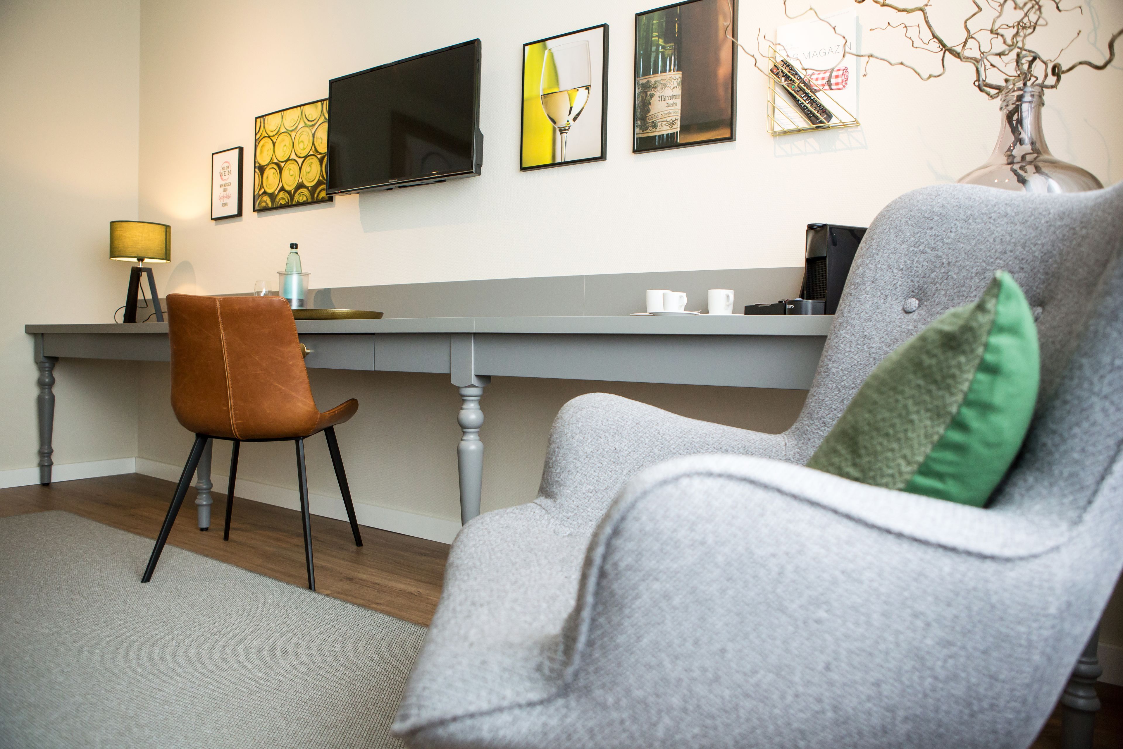 lagenwein: double room, 50 metres behind the main buliding, quiet area | room amenity