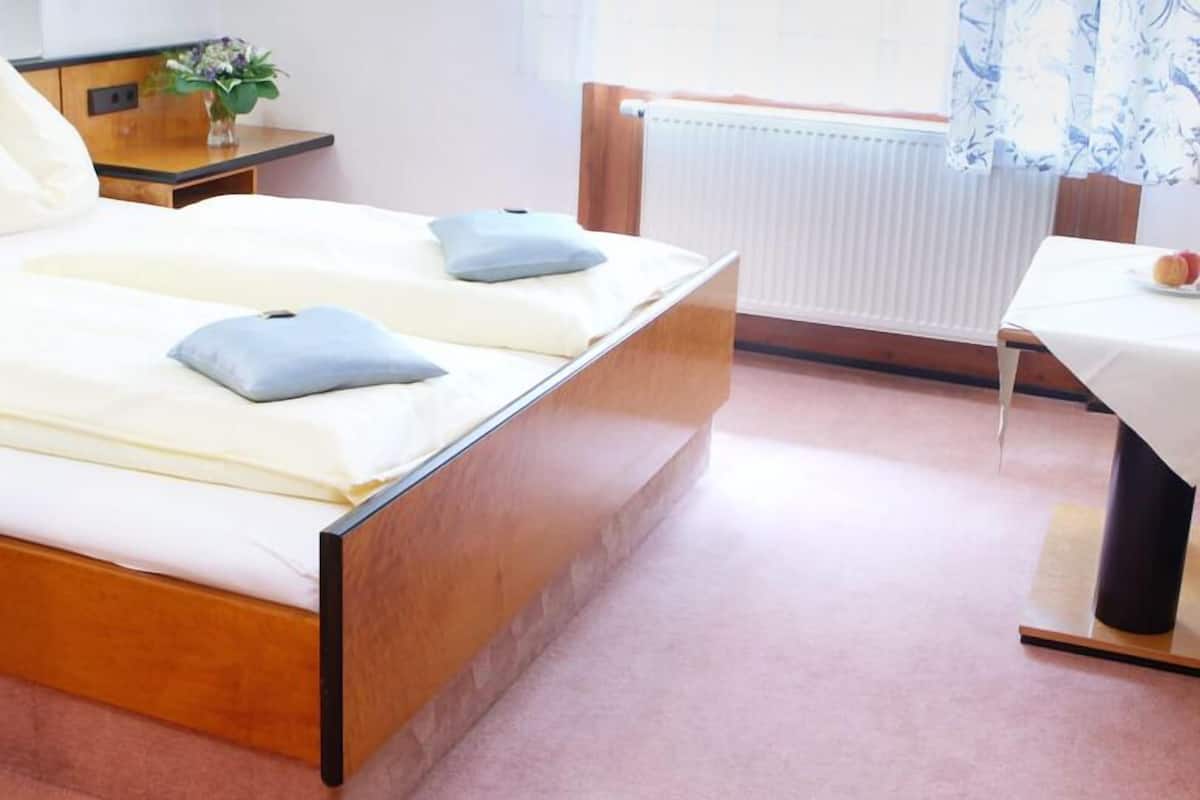 Standard Double Room | Minibar, in-room safe, iron/ironing board, free WiFi