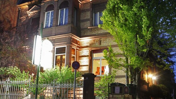 Front of property - Villa Brenner (Gruenstadt)