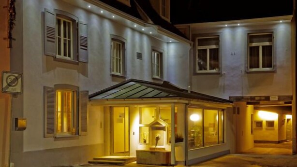Front of property – evening/night - Hotel-Restaurant Zum Ziel (Grenzach-Wyhlen)