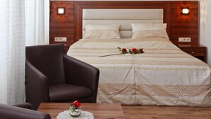 Room - Hotel-Restaurant Zum Ziel (Grenzach-Wyhlen)