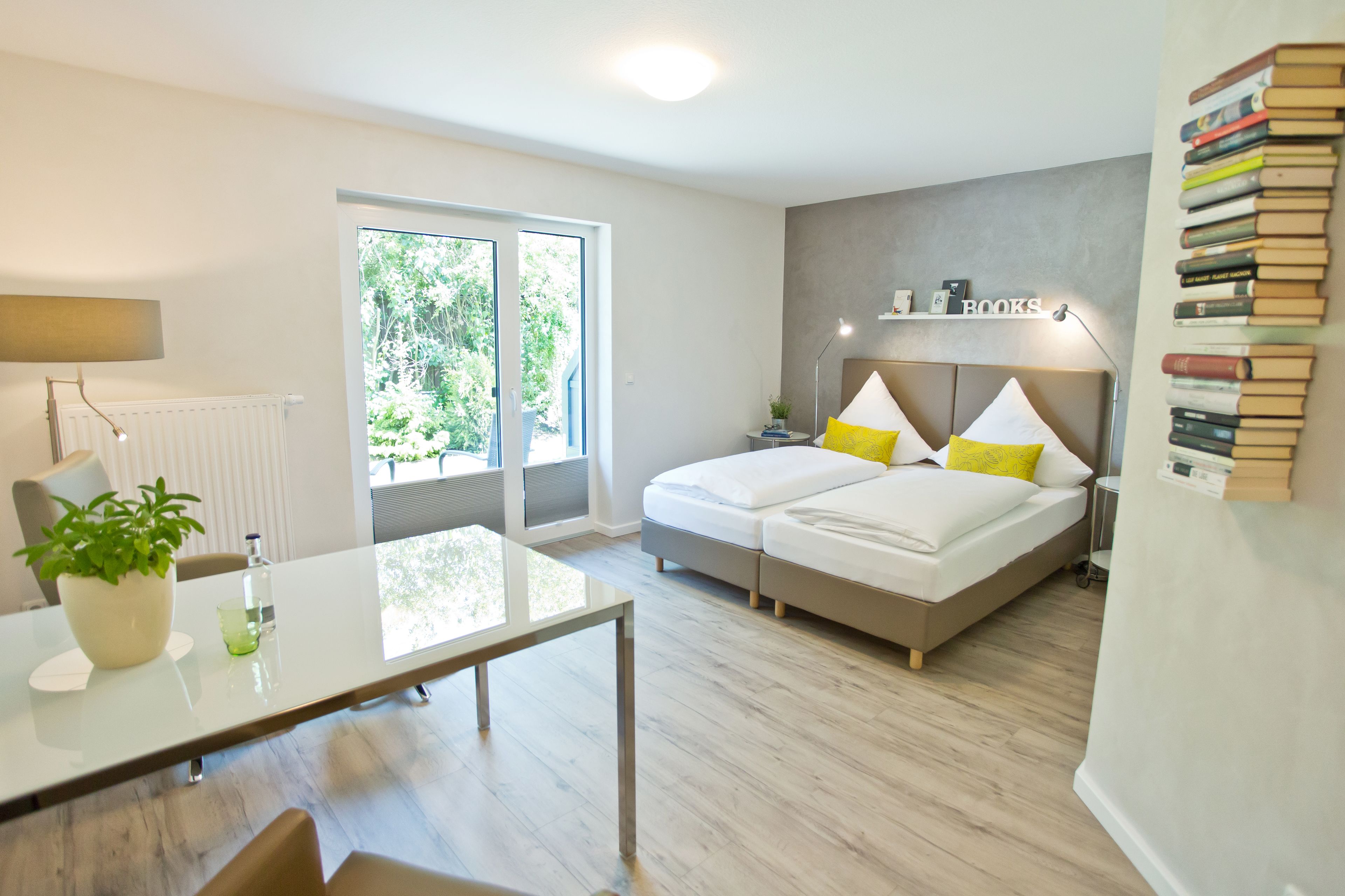 comfort twin room, 1 double bed, accessible, garden view | room amenity