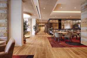 Lobby sitting area - Kaisergarten Hotel Deidesheim (Deidesheim)