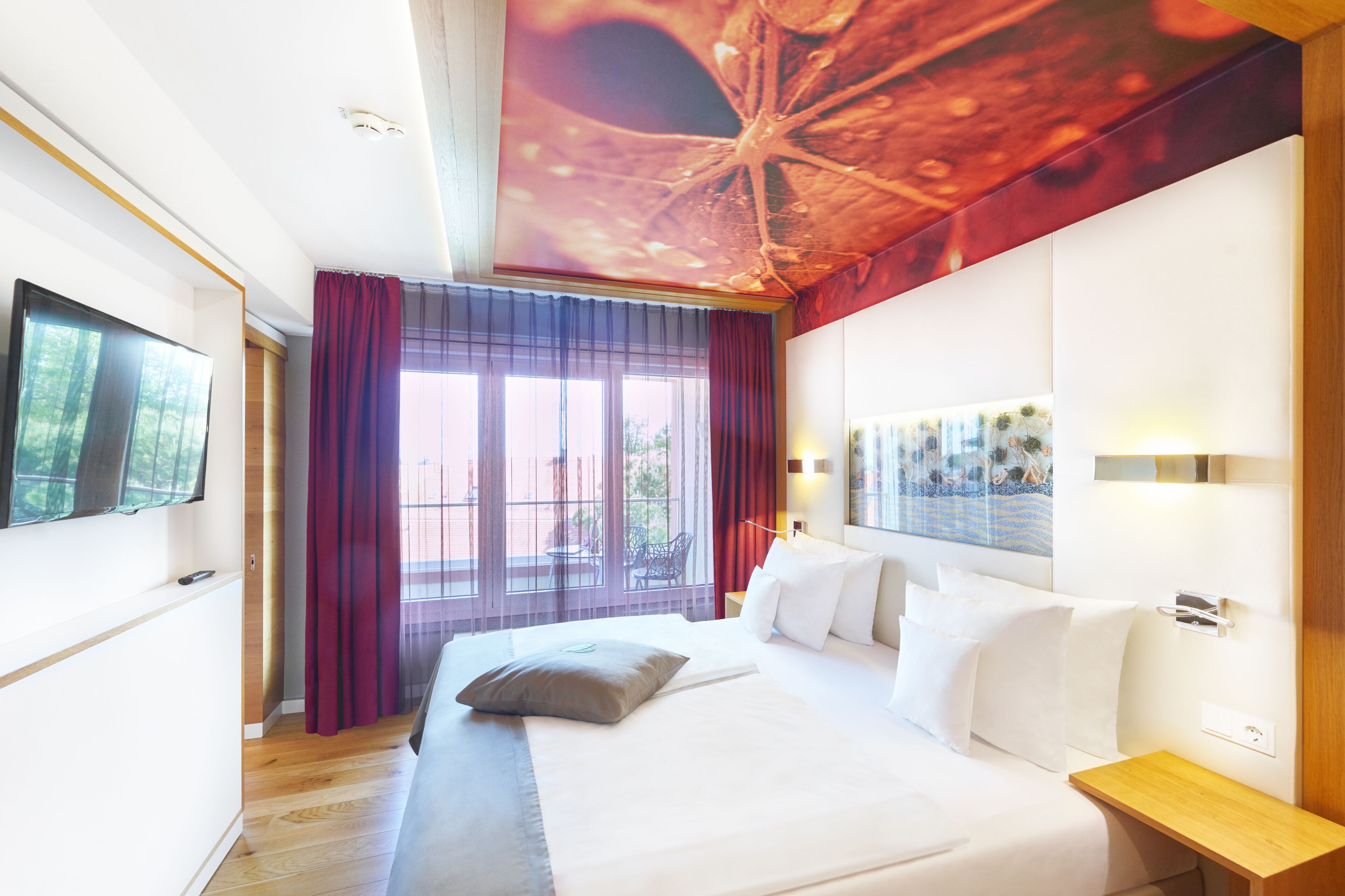 in-room safe, desk, soundproofing, free cots/infant beds