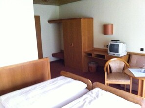 Desk, blackout curtains, free WiFi, bed sheets