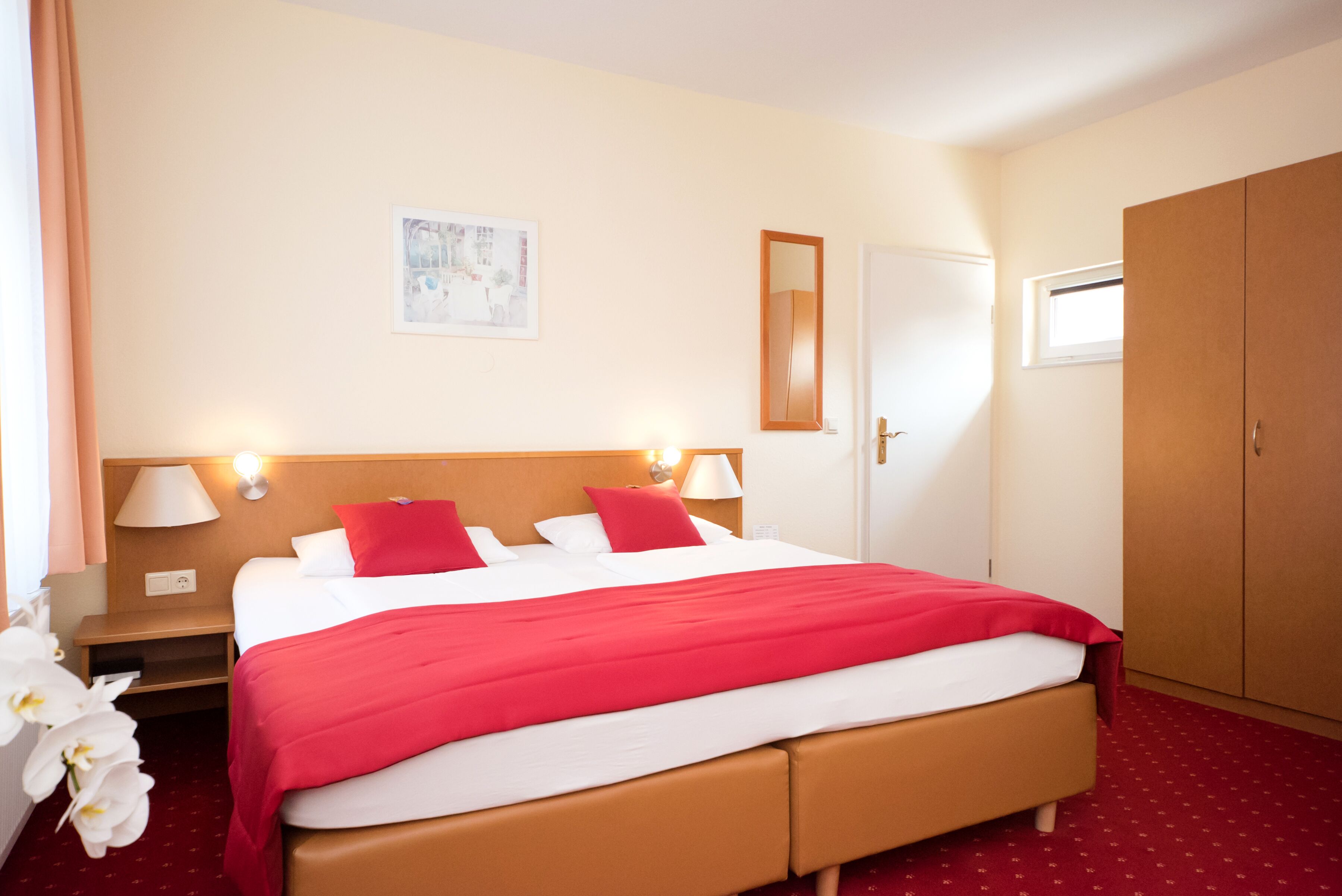 double room | 1 bedroom, hypo-allergenic bedding, memory-foam beds, in-room safe