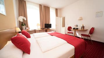 ์ ์๊ทน์ฑ ์นจ๊ตฌ, ๋ฉ๋ชจ๋ฆฌํผ ์นจ๋, ๊ฐ์ค ๋ด ๊ธ๊ณ , ๊ฐ๊ฐ ๋ค๋ฅธ ์คํ์ผ์ ์ธํ
๋ฆฌ์ด